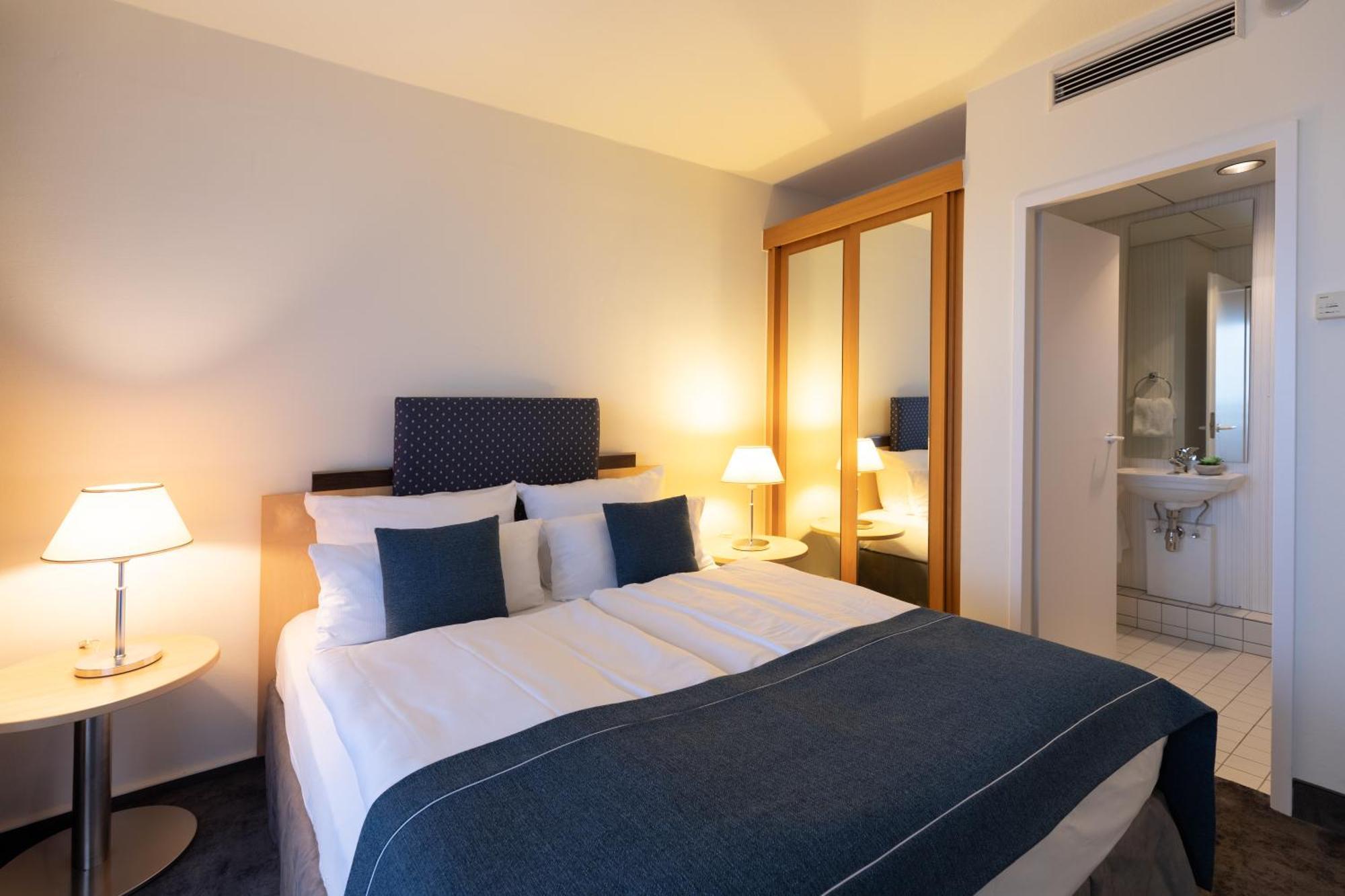 Select Hotel Rüsselsheim Buitenkant foto