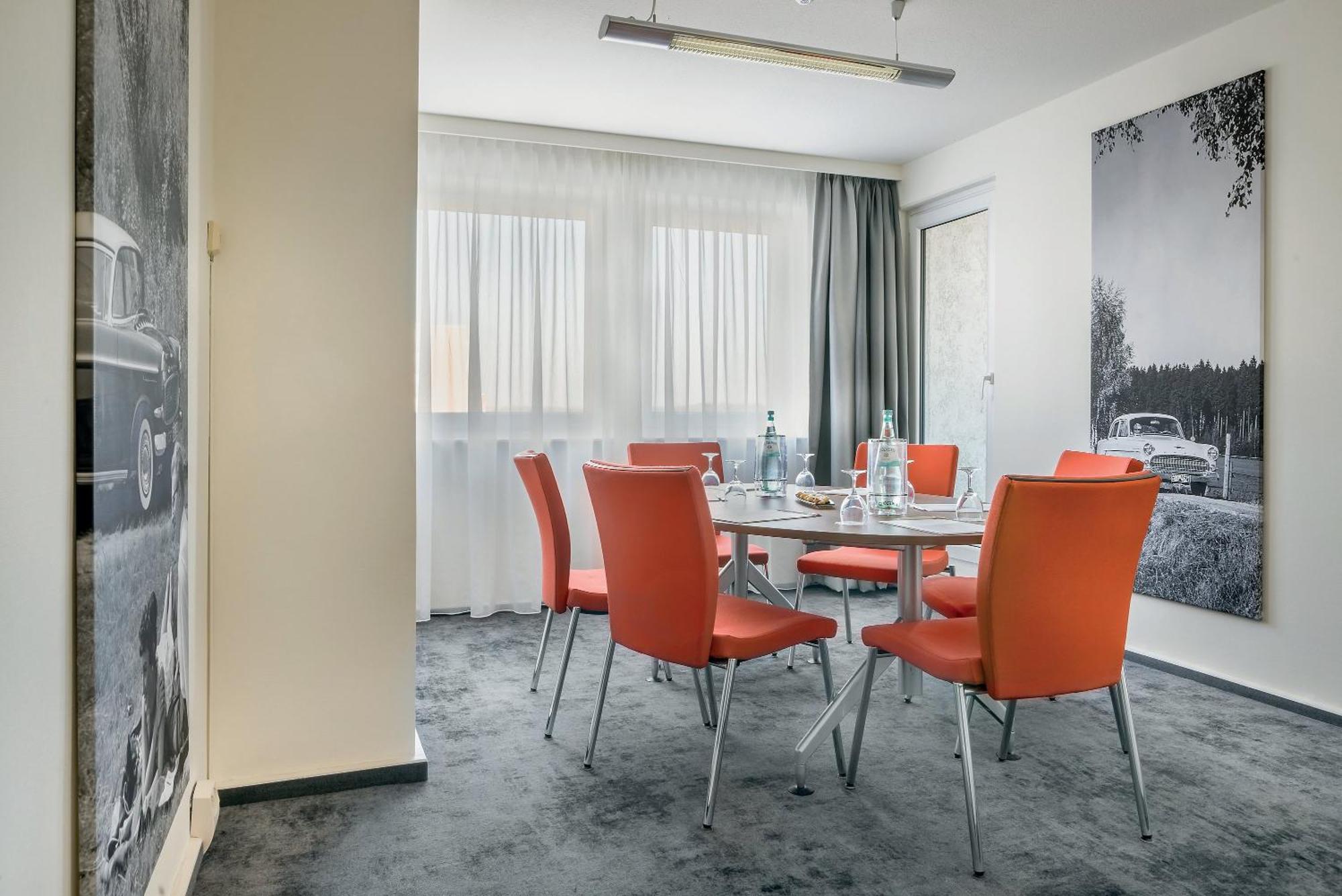 Select Hotel Rüsselsheim Buitenkant foto