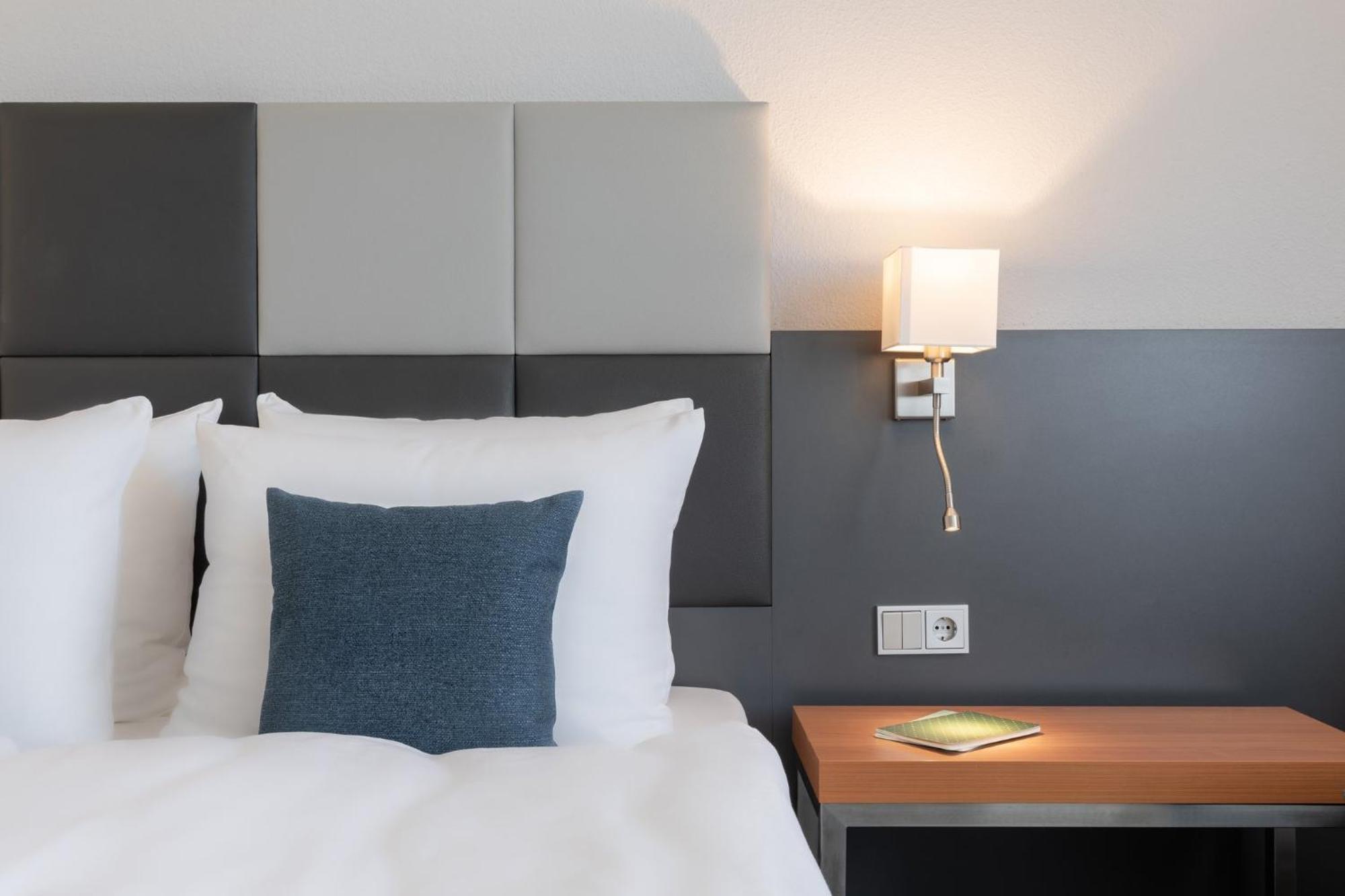 Select Hotel Rüsselsheim Buitenkant foto